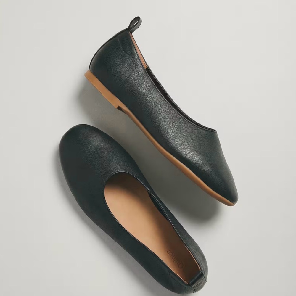 NWOT Italian Leather Glove Ballet Flat